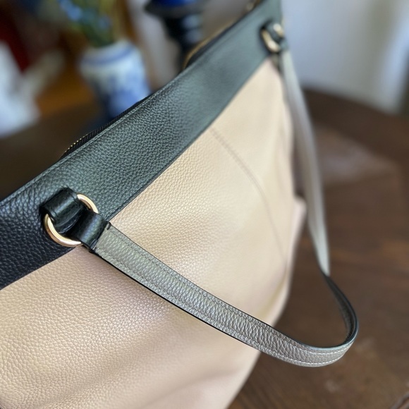 Coach Bag, Three-tone - Picture 3 of 8